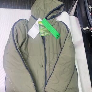 Molo Green Puffer Jacket with Blue Trim Size 14Y BNWT